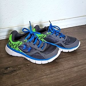 Under Armour Boys Athletic Shoe